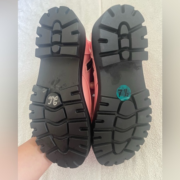 NWOT Soda Light Pink Rubber Combat Ankle Boots - Picture 7 of 8